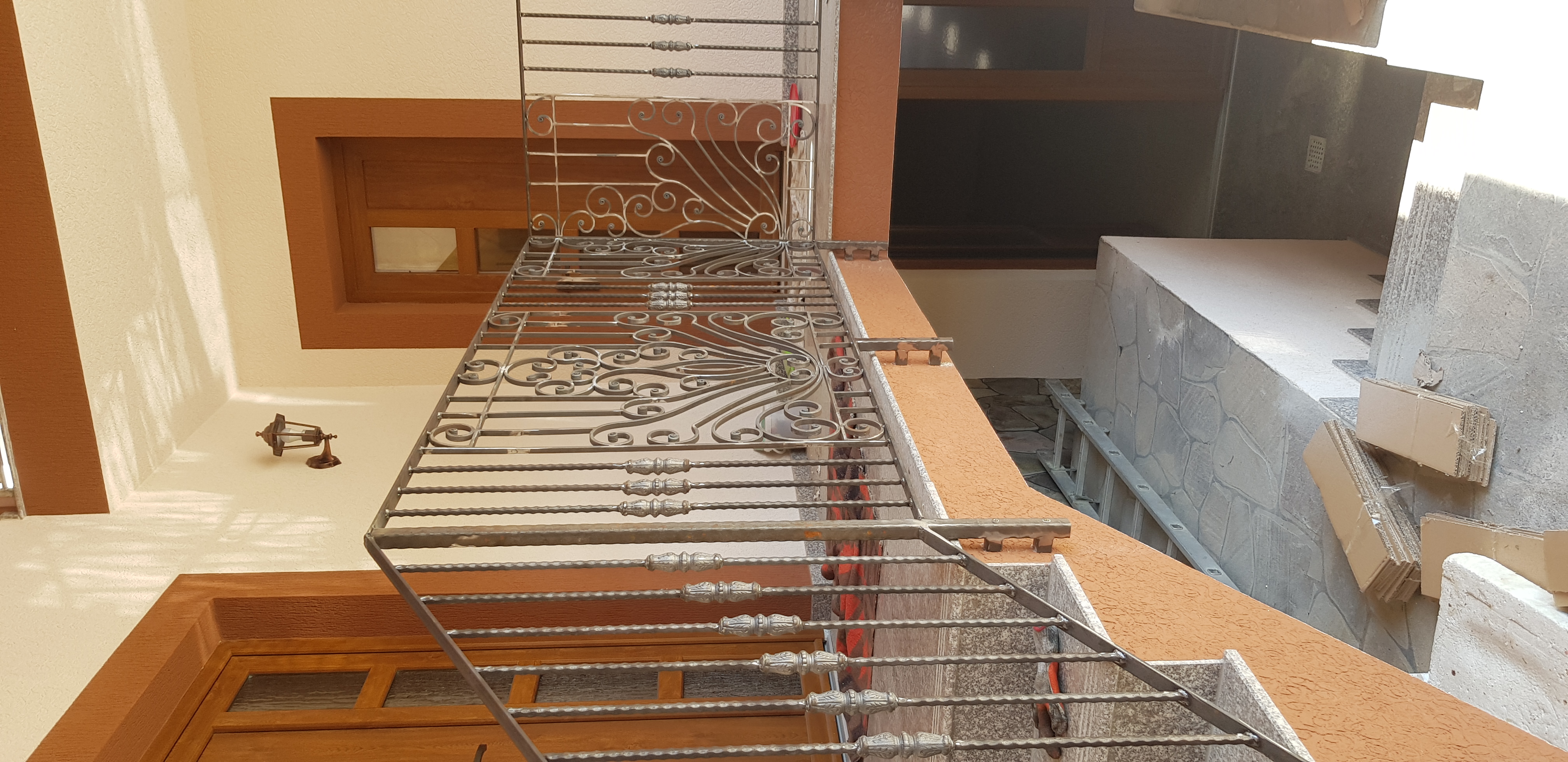 Balcoane si balustrazi