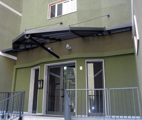 pensilina ferro e policarbonato